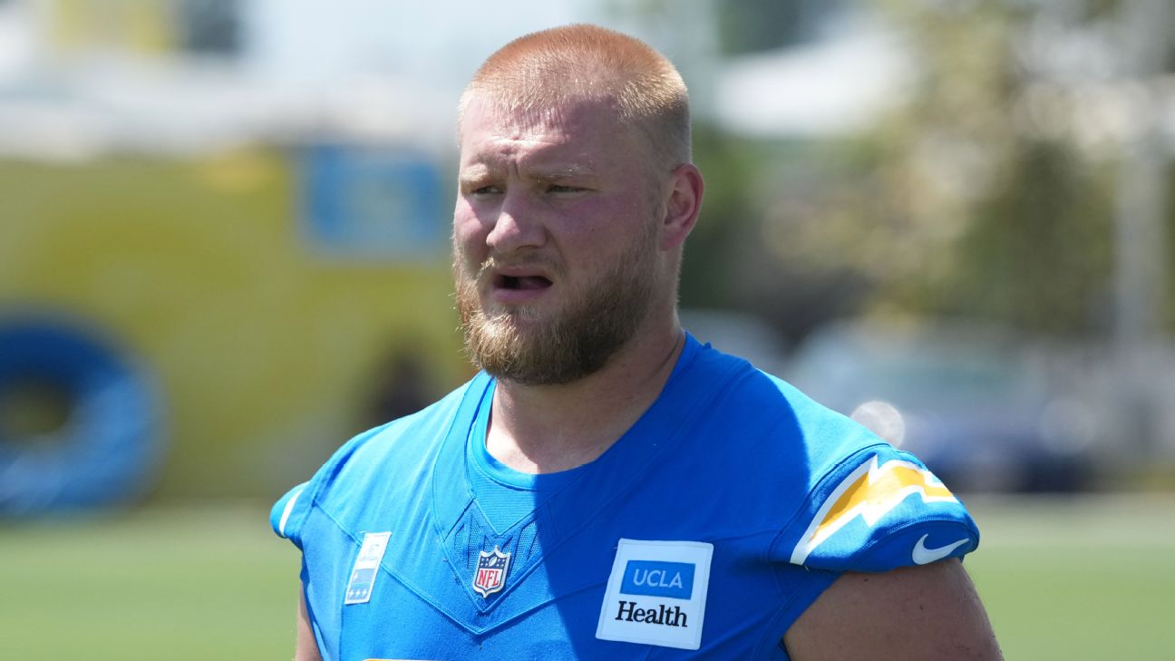 Sources: Chargers' Tyler Biadasz out indefinitely with ACL injury