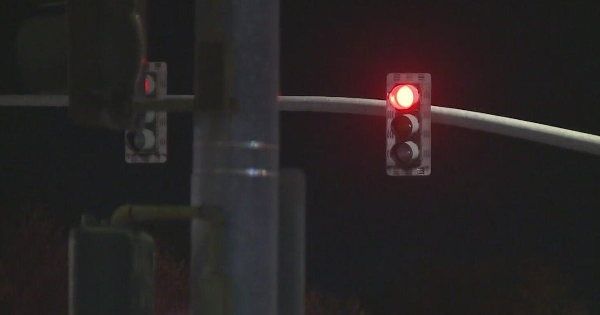 Sacramento considers bringing back red-light cameras at dangerous intersections