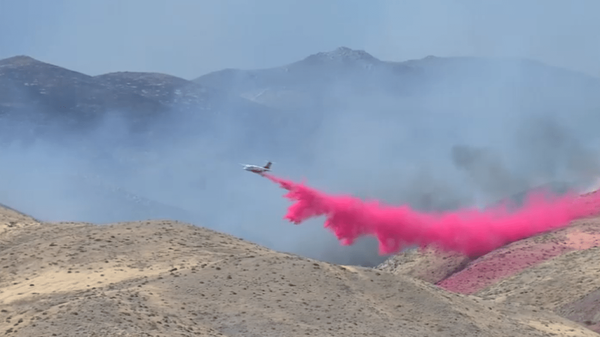 More than 90,000 under evacuation due to Hawk Fire in Nevada – NBC Los Angeles