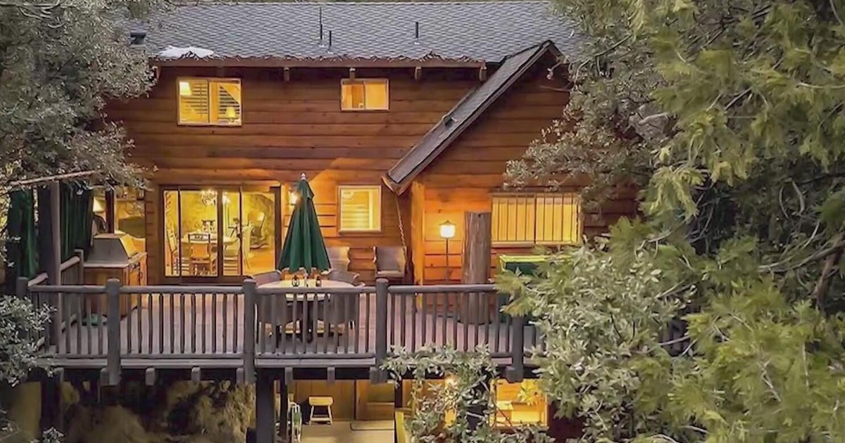 Dolly Parton's Southern California homes full of character, just like the Queen of Country Music