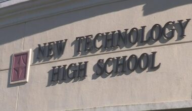 Sacramento high school requires every student to take college classes before graduating