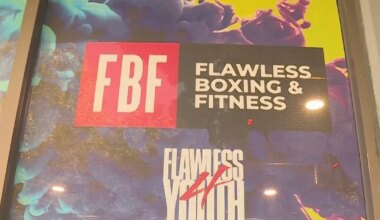 Sacramento gym offers teens a safe place to spend Friday nights