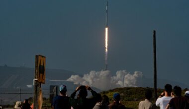 SpaceX to launch Falcon 9 rocket from Vandenberg Base in California