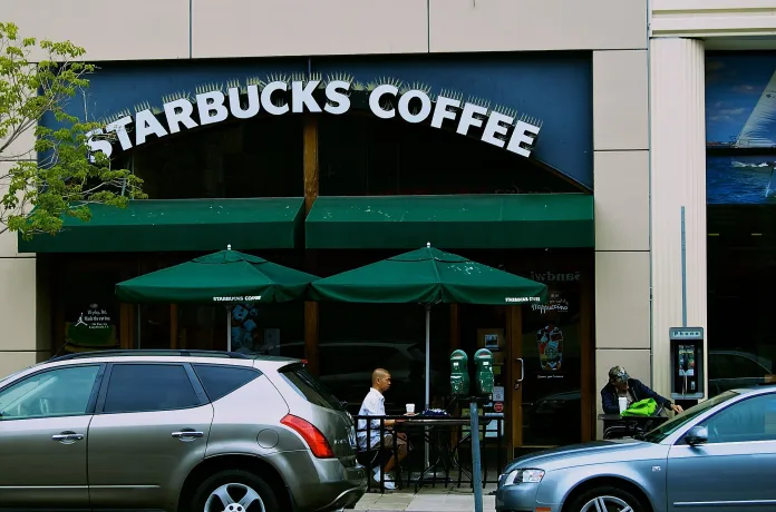 A Starbucks storefront in Long Beach, California. Photo: Brad.K / CC BY 2.0