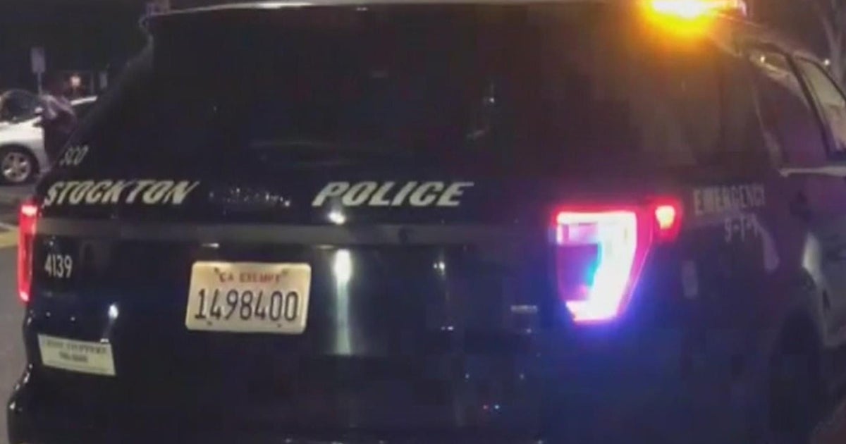 Stockton police investigating homicide after person attacked with a bat