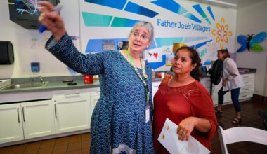Secrets come out at San Diego writing class for homeless people – San Diego Union-Tribune