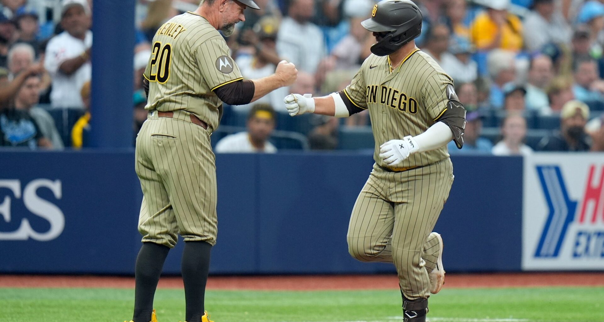 Padres Daily: Lot of race remaining; Rengifo's impact; France keeps hitting; Harris can't bunt, but he can hit
