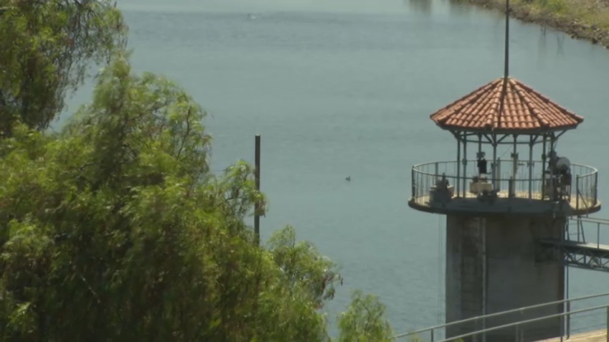 South Bay residents get a behind-the scenes look at the water treatment plant. – NBC 7 San Diego