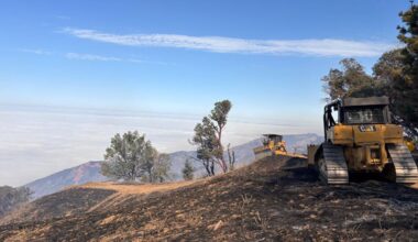 500 structures in California's Big Sur threatened as Timber Fire burns over 3,000 acres