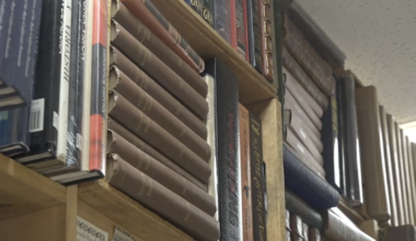 La Mesa bookstore rejects large orders linked to AI companies