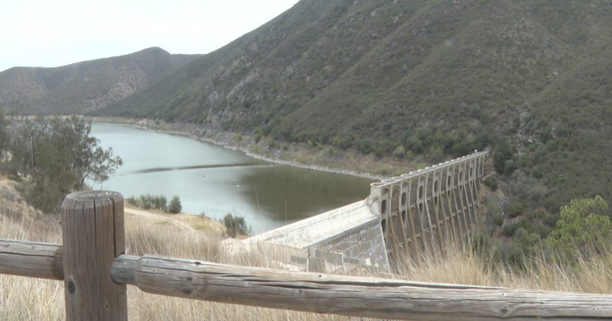 Inspection deems Lake Hodges Dam unsatisfactory, locals push for repairs
