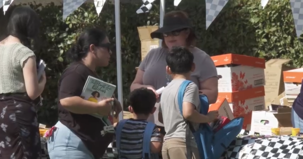 Ready, Set, Back-2-School event draws 1,800 families in Bakersfield