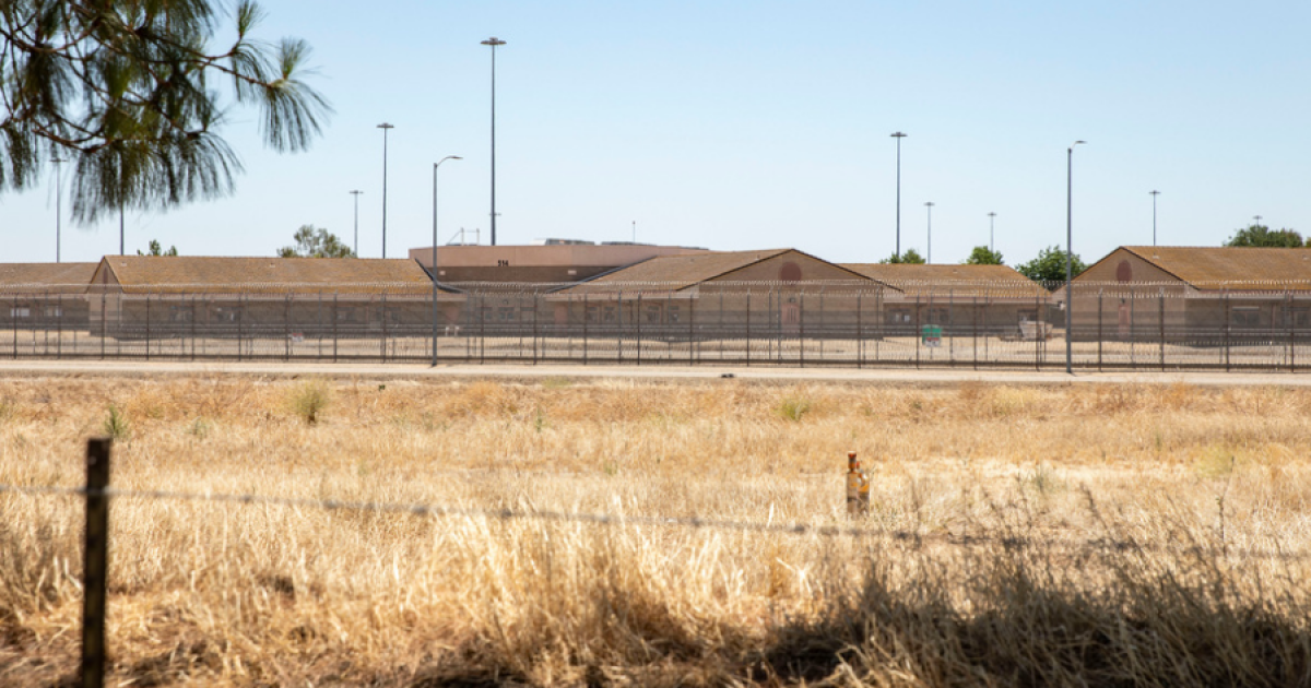 California prisons fail to stop guards from sexually abusing women, DOJ finds