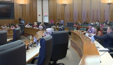 Oakland County approves $1.5 million Planned Parenthood contract in 11-6 vote