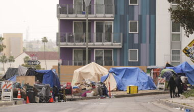 LA regional homeless count shows a spike in homelessness. How will that affect LA's race for mayor?