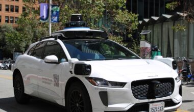 Waymo expanding to Sacramento, San Diego