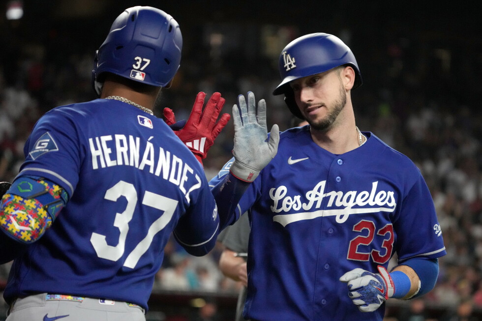 The Los Angeles Dodgers snap their 7-game losing streak
