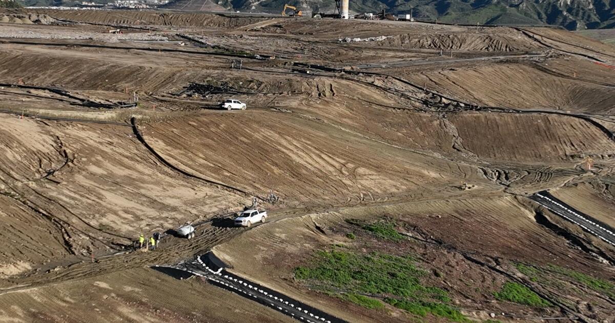Law firm loses touch with hundreds suing over L.A. County landfill