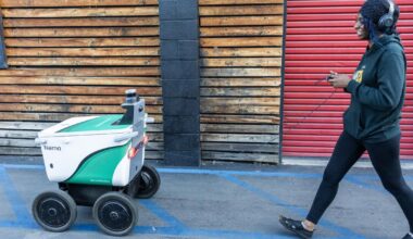 Robot delivery company Serve partners with Grubhub after Uber exit