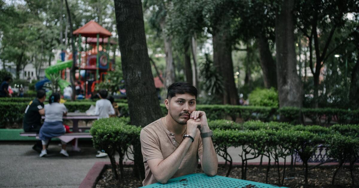 Why California undocumented college students are losing hope