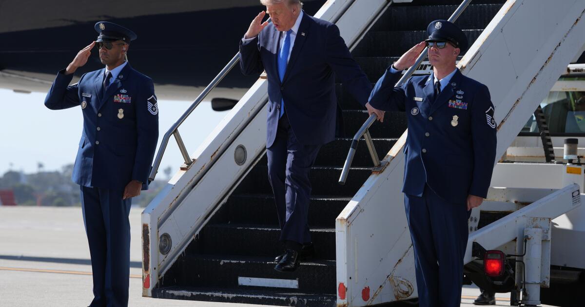 Trump arrives in Los Angeles for GOP fundraiser. Newsom bemoans 'overdue' wildfire relief