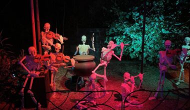Boney Island, L.A.'s long-beloved Halloween attraction, comes to an end