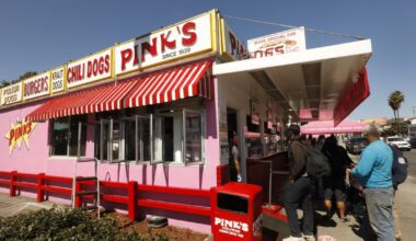 Pink's Hot Dogs is headed to Tokyo with fluffy soufflé pancake company
