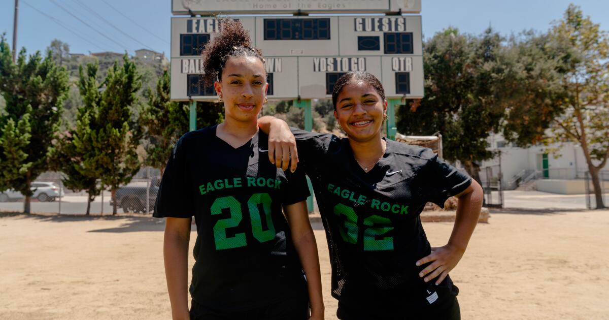 Moore sisters at Eagle Rock ready to be standouts in 2 sports