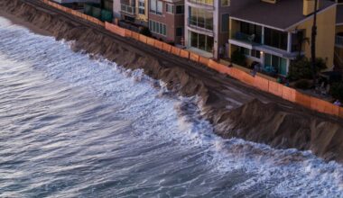 California's delusional fight against the sea