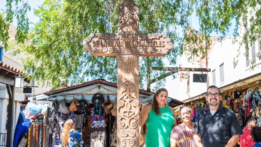 Olvera Street merchants join fight to save LA plaza's cross, Nativity