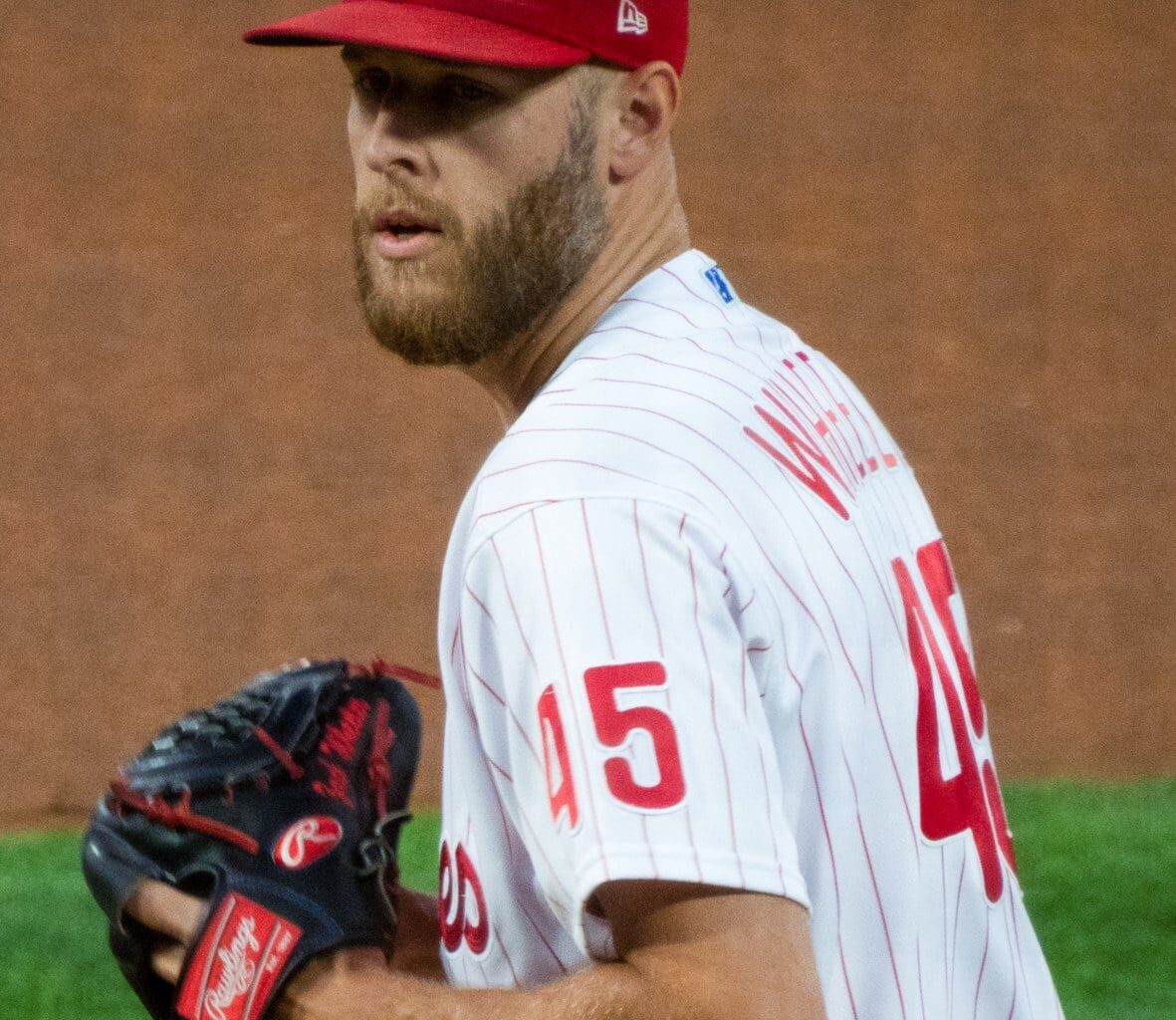 Wheeler finds a fix as Phillies complete sweep in Anaheim