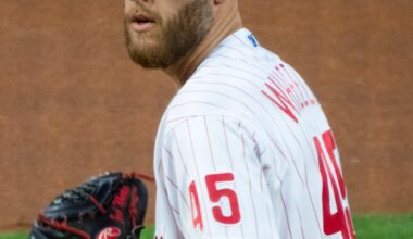 Wheeler finds a fix as Phillies complete sweep in Anaheim