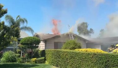 2 south Sacramento homes damaged after fire spreads between properties