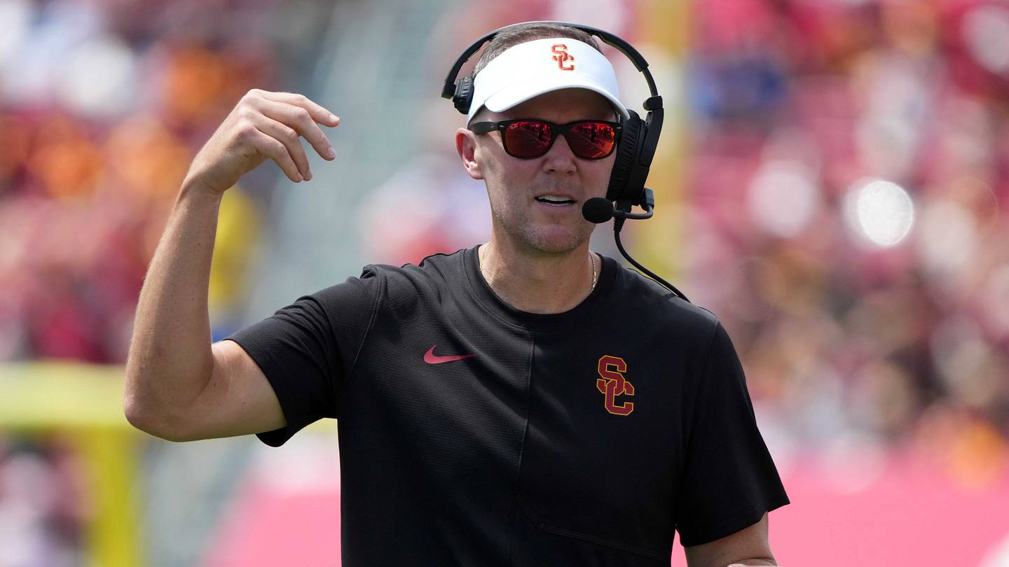 USC Trojans Ticket Prices Create One Major Question Before Fresno State Matchup