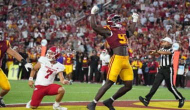 Sep 4, 2026; Los Angeles, California, USA; Southern California Trojans defensive tackle Jide Abasiri (97) celebrates after an incomplete pass by Fresno State Bulldogs quarterback Jayden Mandal (7) in the first half at United Airlines Field at Los Angeles Memorial Coliseum. Mandatory Credit: Kirby Lee-Imagn Images