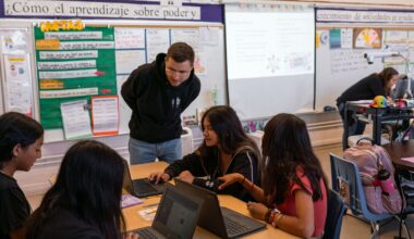 Oakland school board green lights more tech restrictions in the classroom