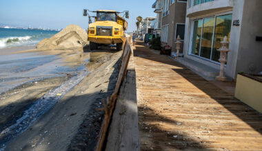 Strong waves from Hurricane Marie swamp homes on the Peninsula • Long Beach Post News