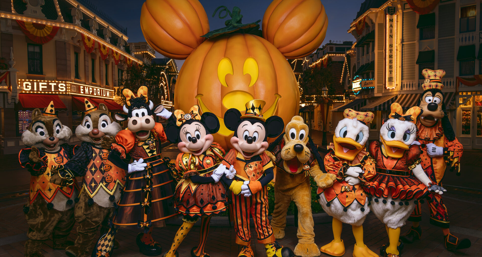 Free Movie Nights Return to Downtown Disney This Fall