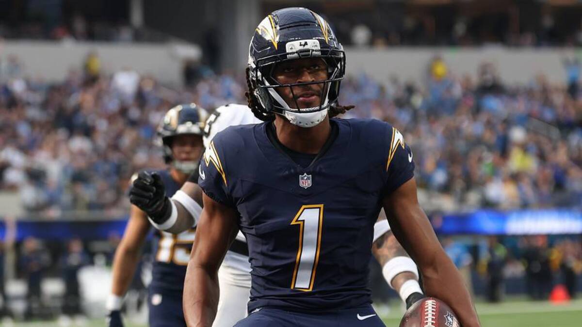  Nov 30, 2025; Inglewood, California, USA; Los Angeles Chargers wide receiver Quentin Johnston (1) reacts after scoring a touchdown against the Las Vegas Raiders during the first half at SoFi Stadium. Mandatory Credit: Kiyoshi Mio-Imagn Images | IMAGN IMAGES via Reuters Connect 