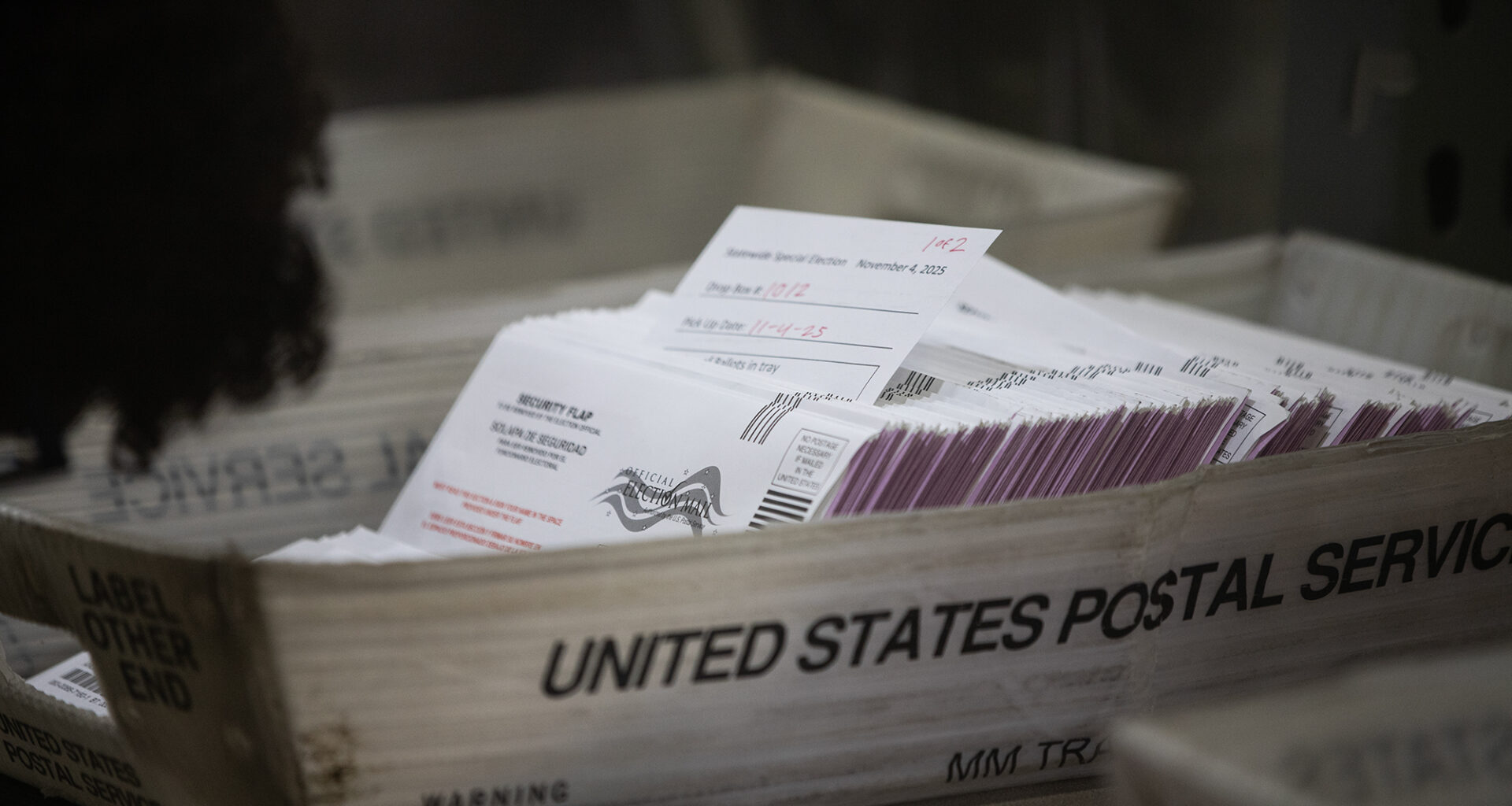 CA urges early voting as Trump pushes mail-in ballot changes
