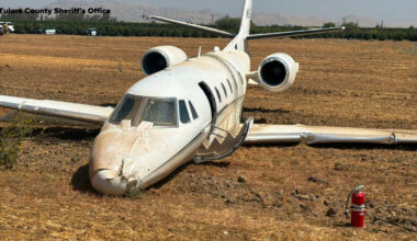 Plane that departed Oakland carrying doctors crashes at Porterville airport in Tulare County; all 6 aboard safe