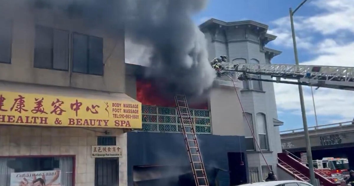 Downtown Oakland buildings burn near Highway 880