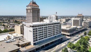 Downtown Fresno Radisson building relisted at $19.5 million