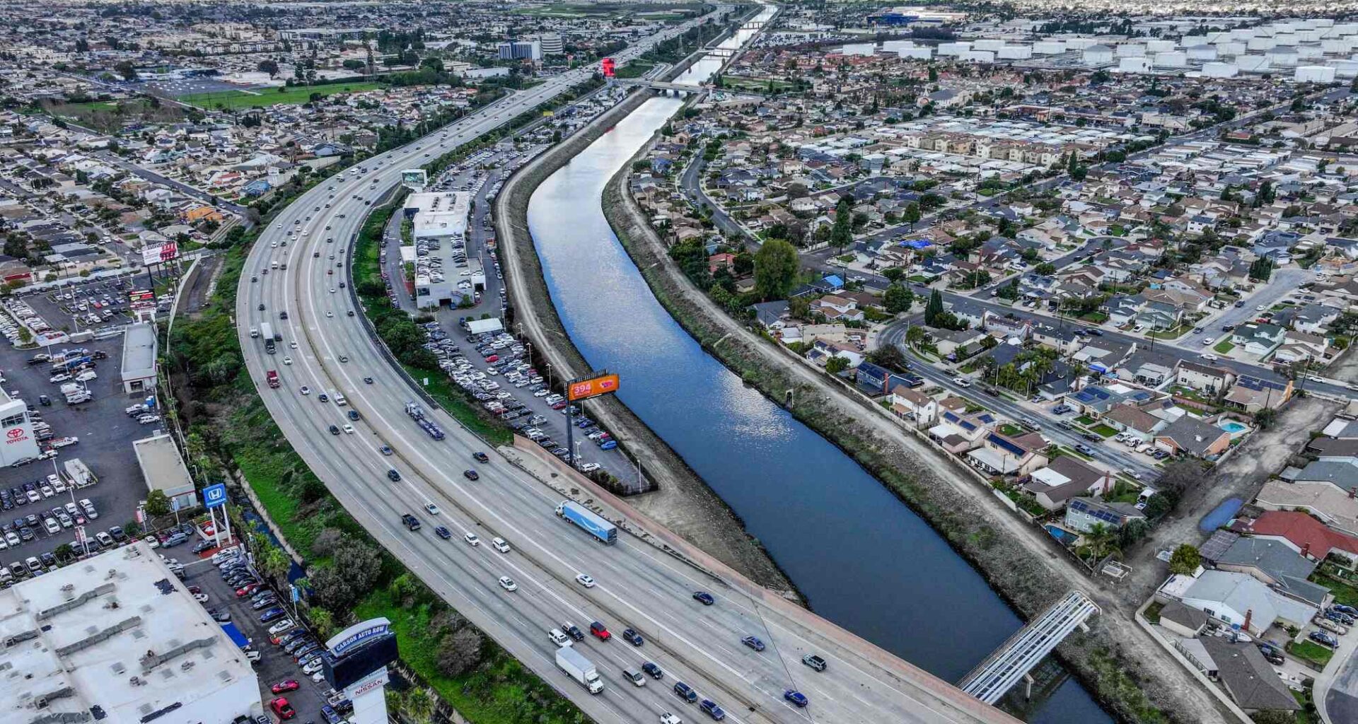 Bodies of man, girl found in Dominguez Channel, Carson area – Daily Breeze