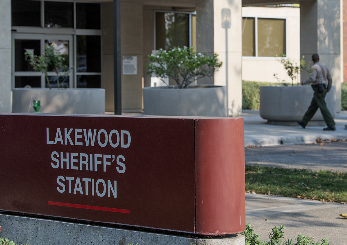 False bomb threat sparks lockdown at Lakewood High School, Sheriff's Department says • Long Beach Post News
