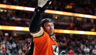 Former Anaheim Duck Ryan Getzlaf to have jersey number retired
