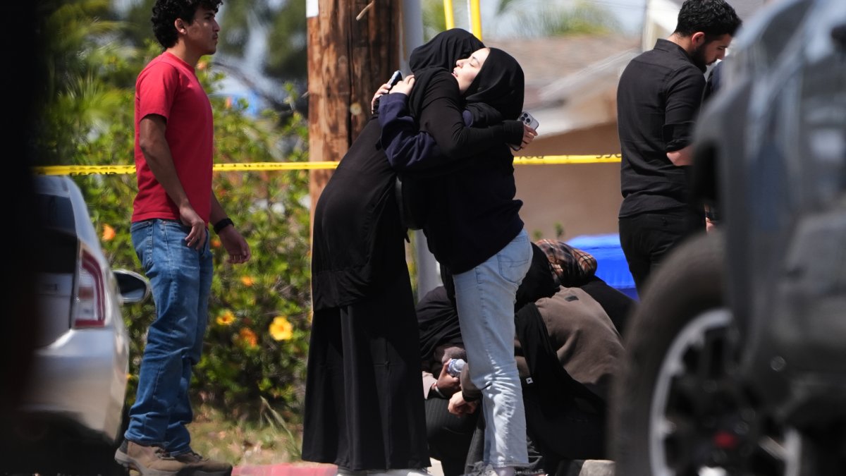 Parents of San Diego mosque gunman say a mental health facility failed to heed FBI warning – NBC 7 San Diego