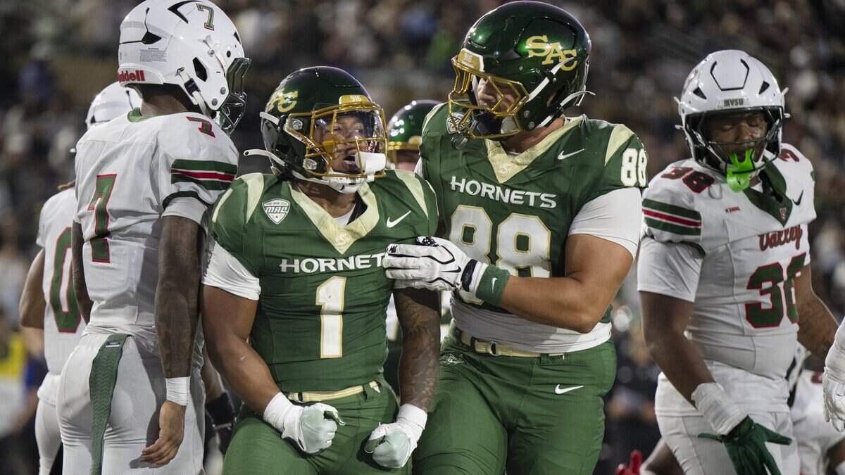 Sac State beats Mississippi Valley State 52-0 for 1st FBS win