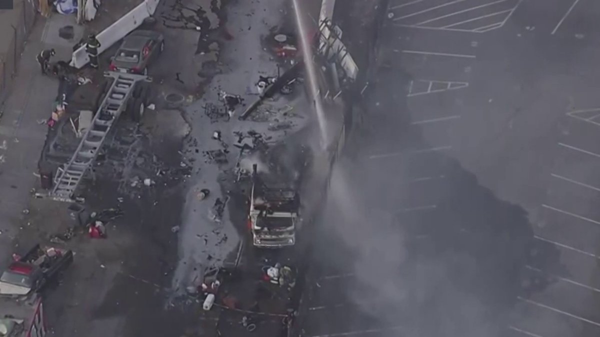 RV catches fire near West Oakland BART station – NBC Bay Area