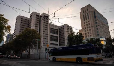 Sacramento top stories: RT buses, Lavender Heights, traffic